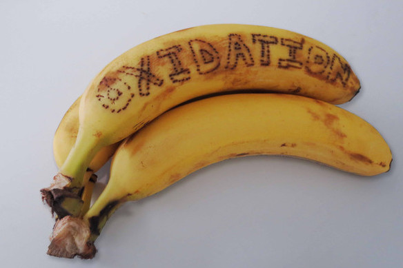 Brown spots on Bananas are Oxidation